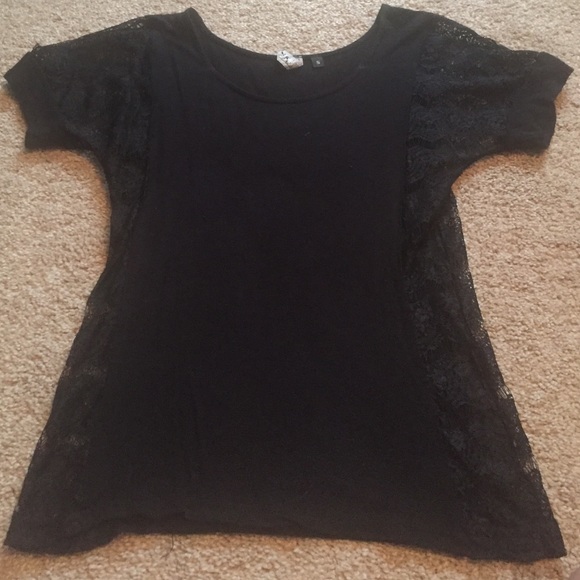 Black shirt sleeve top with sheer lace sides