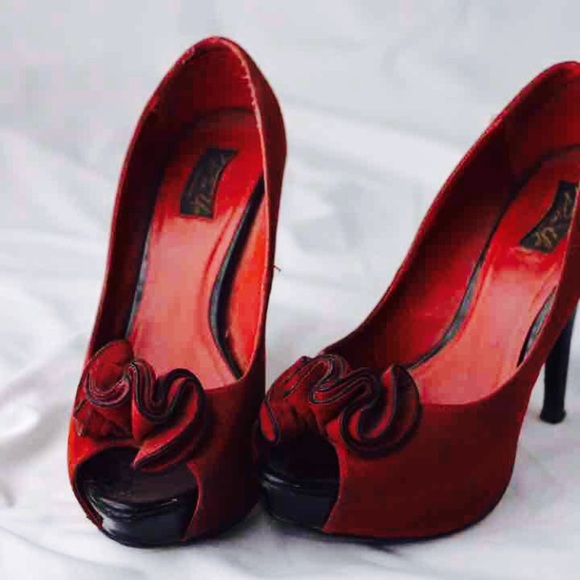 Pinup Couture Lolita Pump 5.25 heel