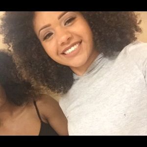 Meet your Posher, Tierra