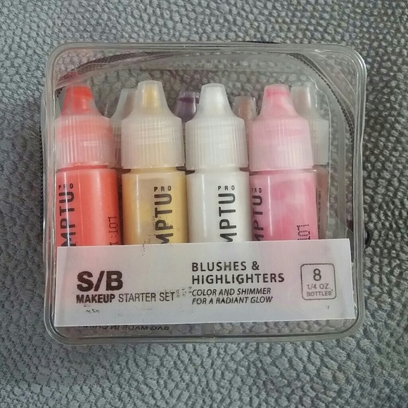 Temptu pro blushes & highlighters