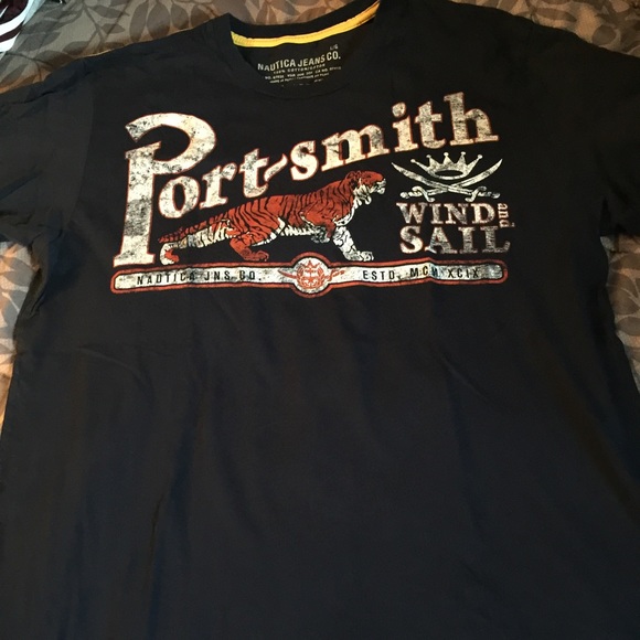 Nautica jeans navy t shirt size L
