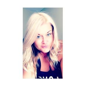 Meet your Posher, Dara