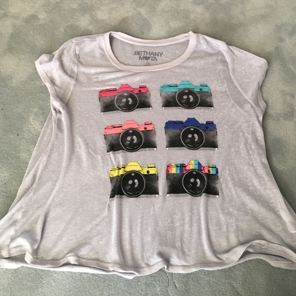 Bethany Mots camera tee shirt