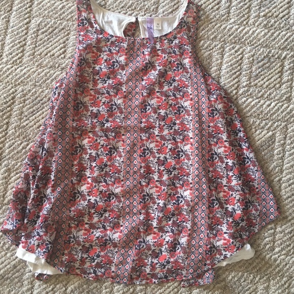 Francesca's top