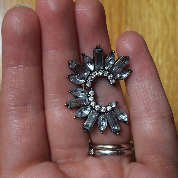 New GAP Climber Earrings