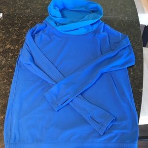 Lululemon Size 6 Cowl Neck Long Sleeve Shirt