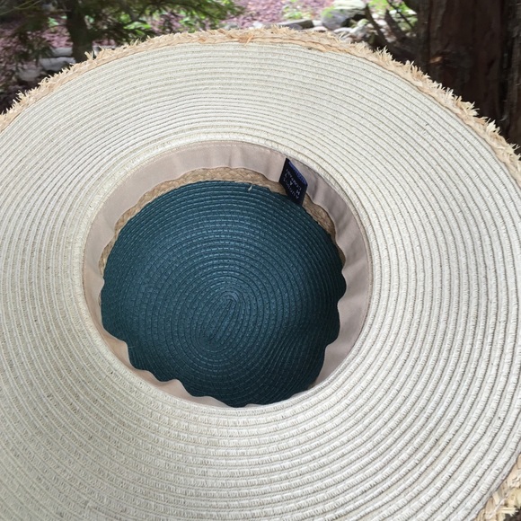 Paper Straw Hat - Picture 3 of 4