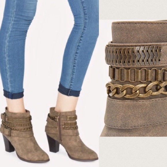 Chain Ankle Booties CLEARANCE!! - Picture 7 of 7