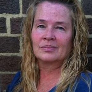 Meet your Posher, Angie