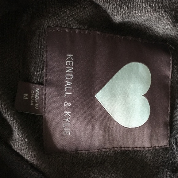 ❗️SOLD❗️DISTRESSED KENDALL & KYLIE SWEATER - Picture 4 of 4