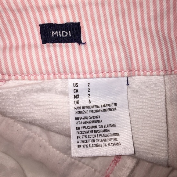 American Eagle pink striped shorts size 2 - Picture 2 of 3