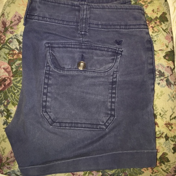 AMERICAN EAGLE navy rinse shorts size 2 - Picture 1 of 4