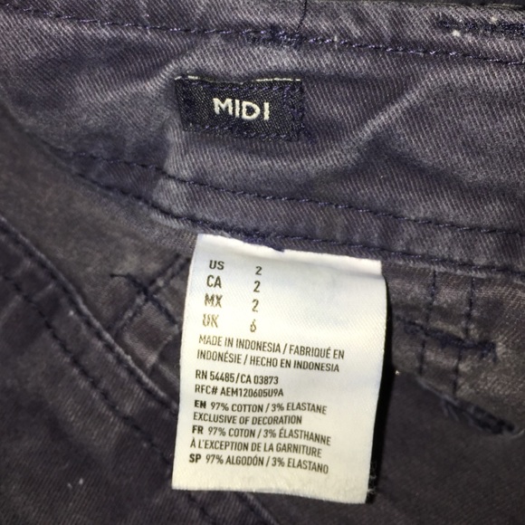 AMERICAN EAGLE navy rinse shorts size 2 - Picture 4 of 4