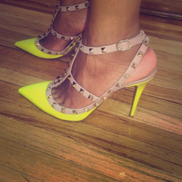 Valentino Rockstud 👠👠