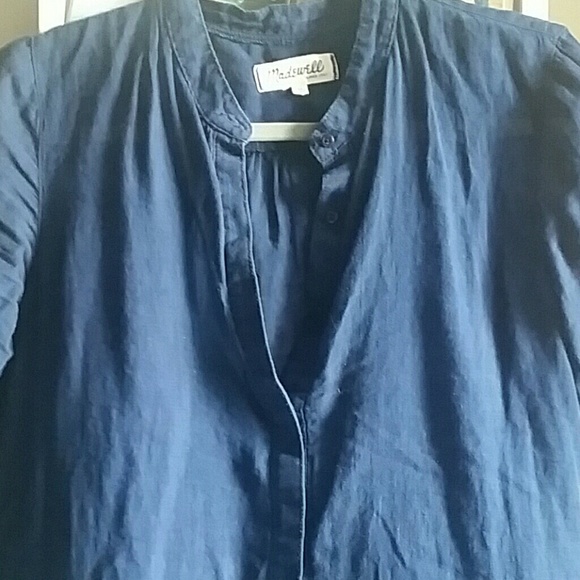 Madewell split open navy blouse
