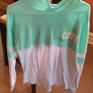 LOVE thin sweatshirt