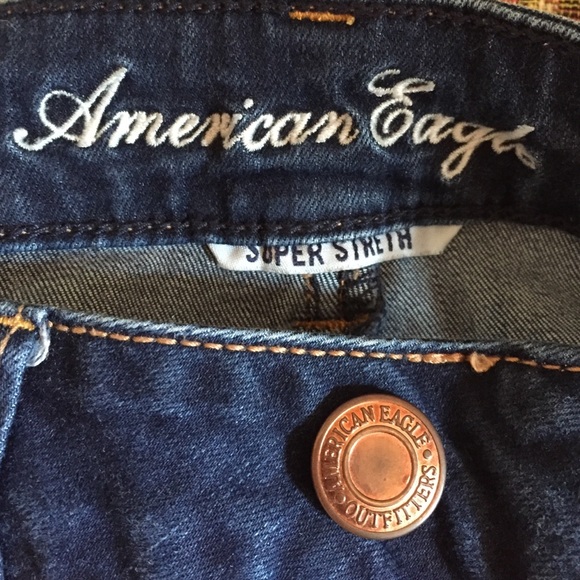 AMERICAN EAGLE size 2 dark rinse jegging - Picture 3 of 4