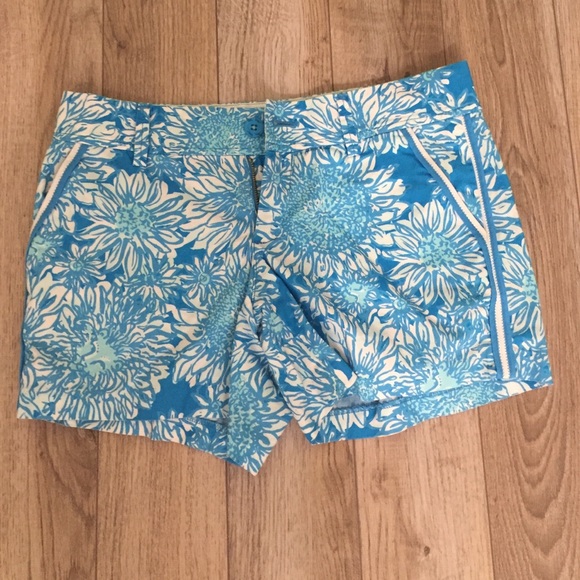 Lilly Callahan Shorts - Ariel Blue Lion in the Sun