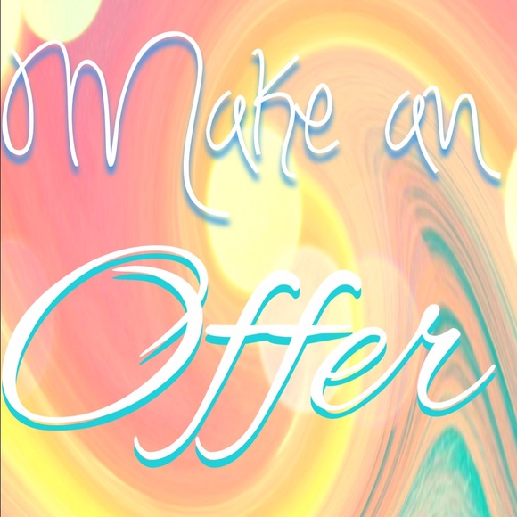 ✨Accepting offers!! ✨