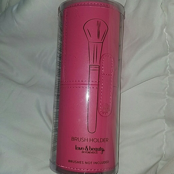 Forever 21 Accessories - Forever 21 Brush Holder (brushes not included)