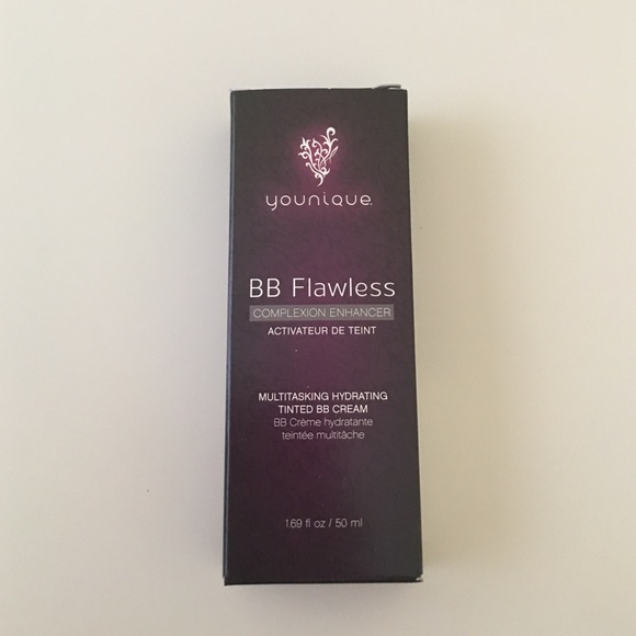 Younique BB Flawless, Bisque