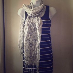 Peace sign scarf