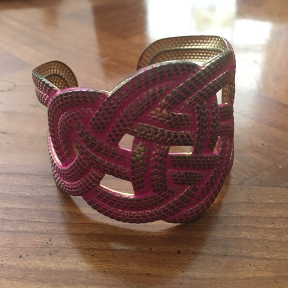 ✨NWT✨ pink and gold bracelet