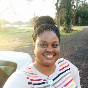 Meet your Posher, Inez