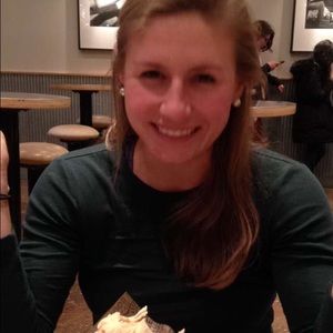 Meet your Posher, Gabrielle