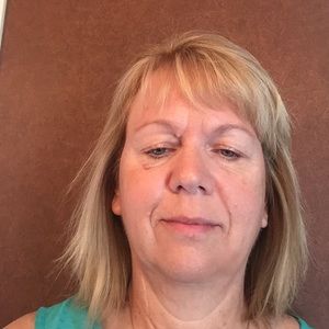 Meet your Posher, Pennie