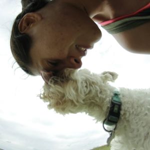 Meet your Posher, Cintia