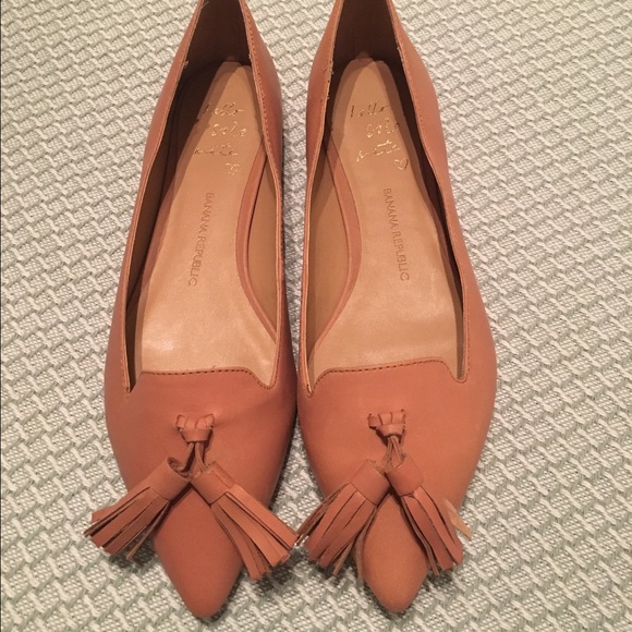 tassel flats