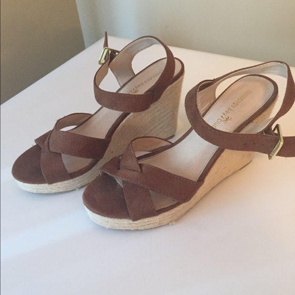 Wedges - Picture 2 of 2