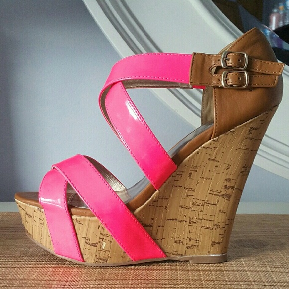 Wedge Sandals SIZE:8