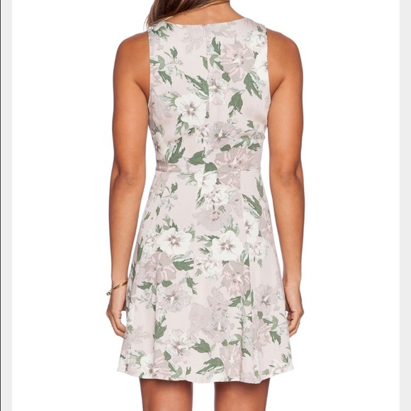 B.B. DAKOTA // dress. Size 2. Like new. - Picture 3 of 3