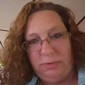 Meet your Posher, Katina