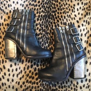 Authentic Jeffrey Campbell Lowrey Boots