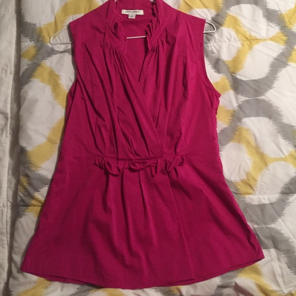 Cute Banana Republic dressy/classy pink shirt