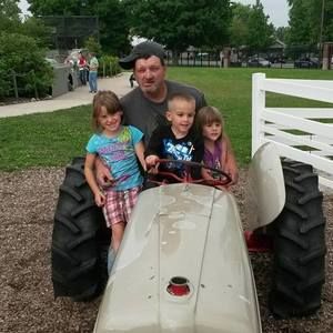 Meet your Posher, Melissa