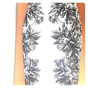 High waist Black and White Pencil Skirt