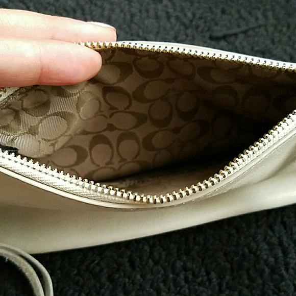 Small Coach Wristlet - Picture 3 of 4