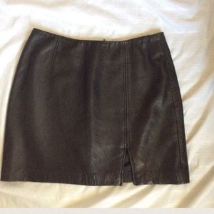GENUINE LEATHER SKIRT WITH FRONT SLIT