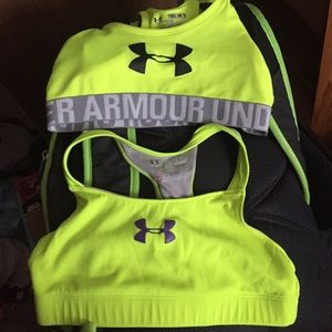Under armour sports bra youth medium youth XL