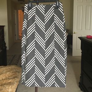 ⚡️SALE⚡️NWOT Size 0 Halogen Skirt