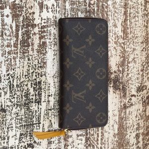Louis Vuitton clemence wallet