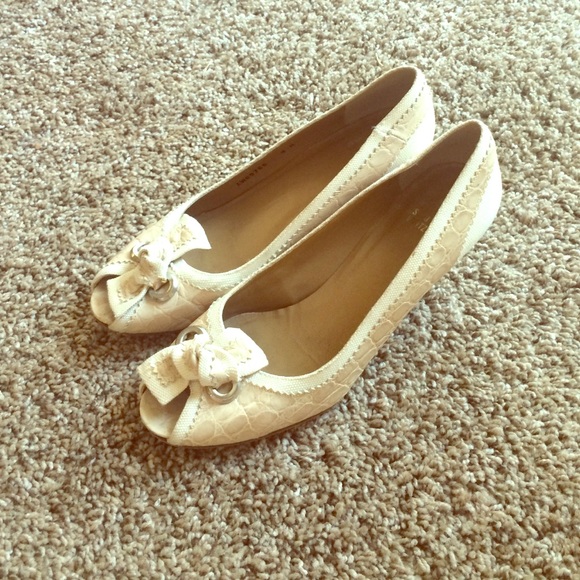 Stuart Weitzman shoes