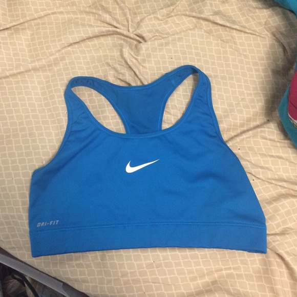 Size: medium blue nike sports bra