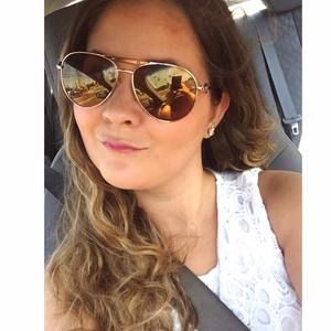 Meet your Posher, Brittney