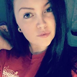 Meet your Posher, Kelsey