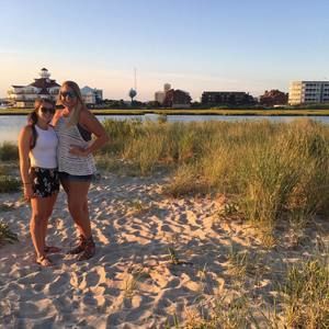 Meet your Posher, Olivia